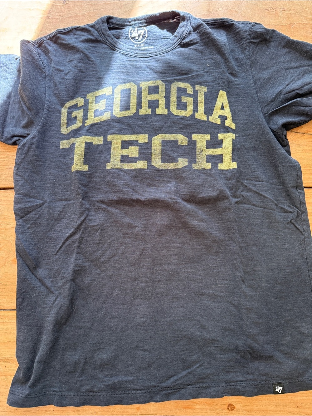 47 Brand Georgia Tech Navy T-shirt with Gold Print sz small